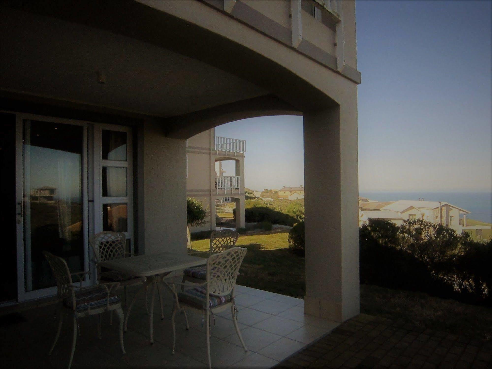 Aan De Zee @ Pinnacle Self - Catering Villas Mosselbaai Buitenkant foto